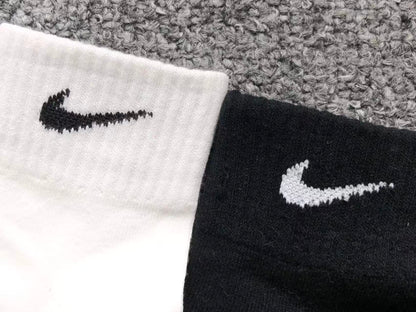N1K Socks