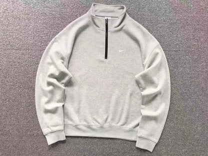N1K Kapuzenpullover