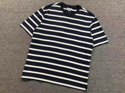 Klassisches T-Shirt
