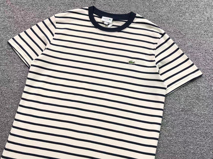 Klassisches T-Shirt