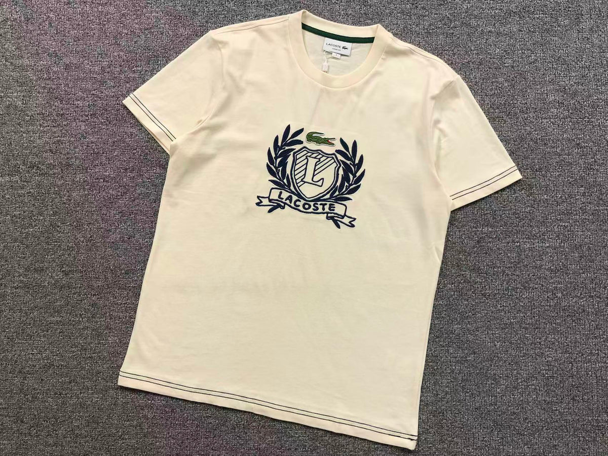 Klassisches T-Shirt