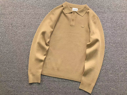 Klassischer Pullover