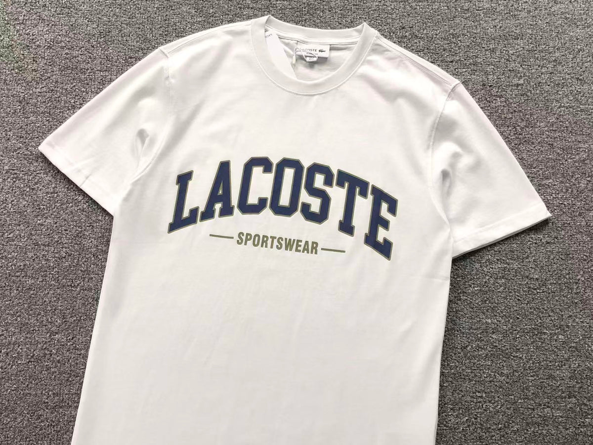 Klassisches T-Shirt