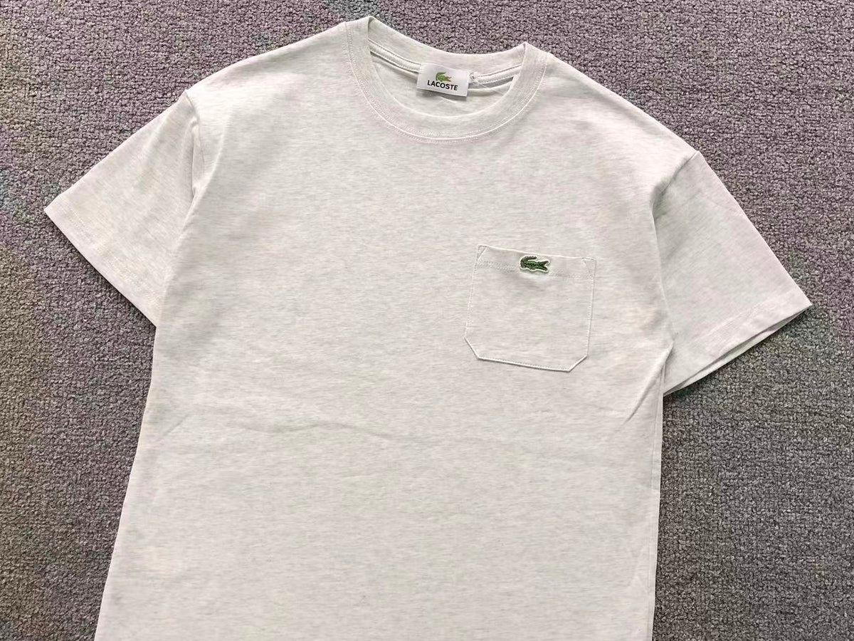 Klassisches T-Shirt