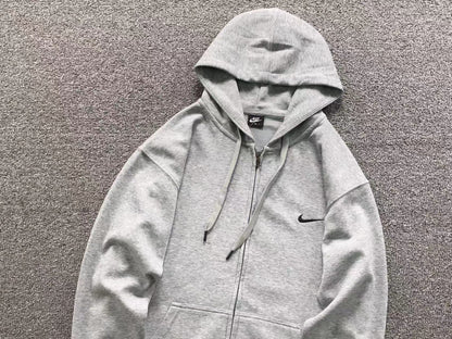 N1K Kapuzenpullover