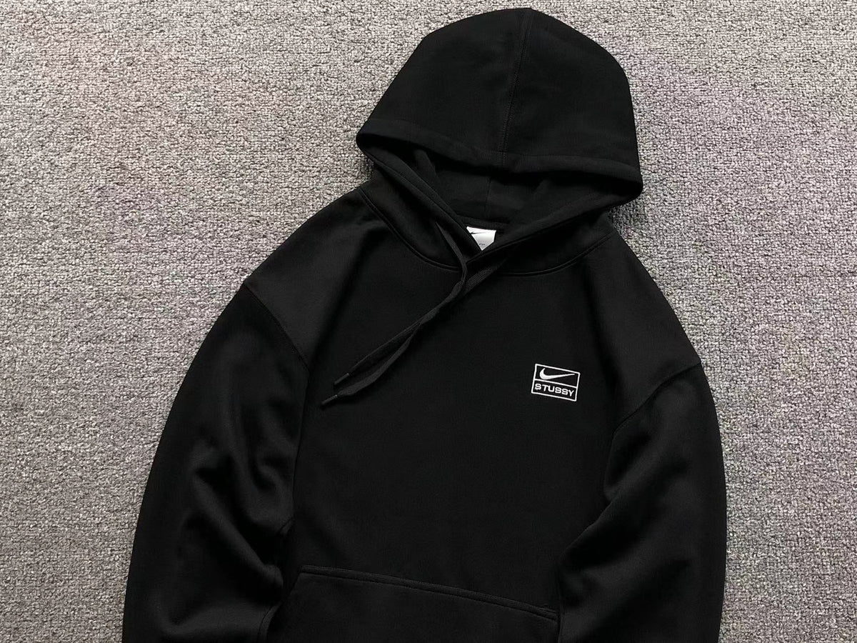 N1K Kapuzenpullover