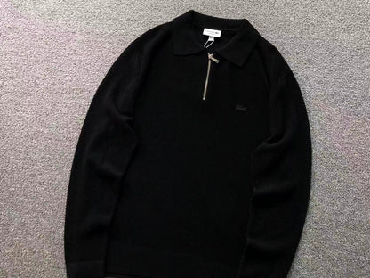 Klassischer Pullover