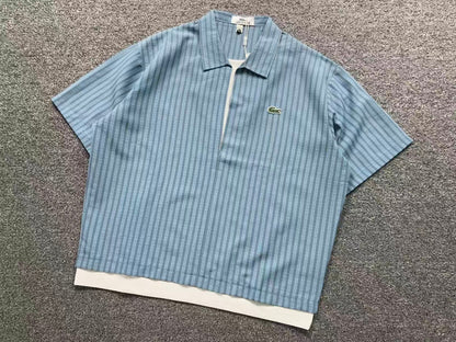 Klassisches T-Shirt
