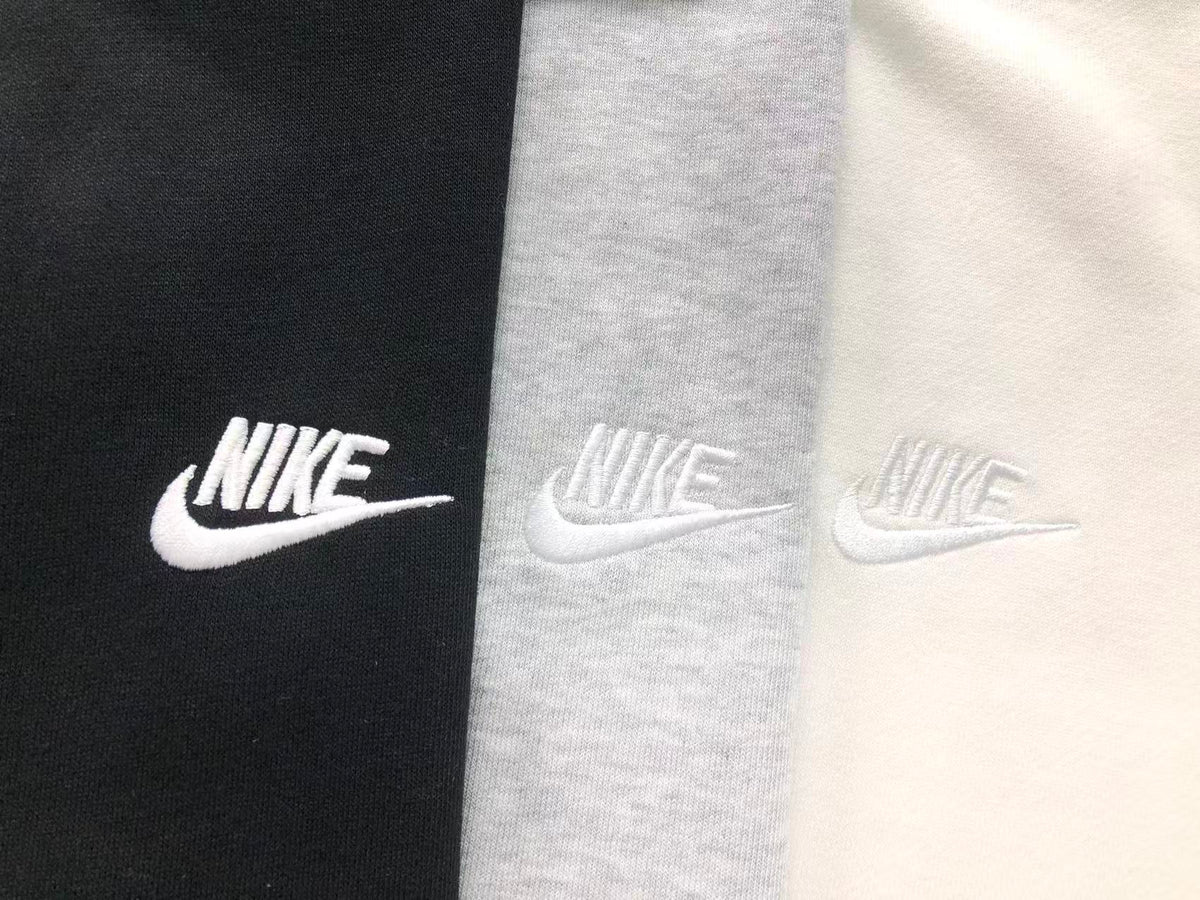 N1K Kapuzenpullover