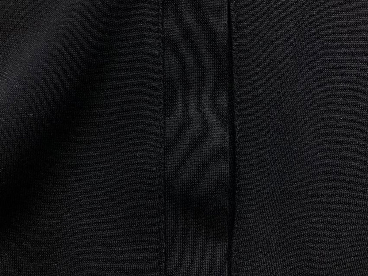 N1K Kapuzenpullover