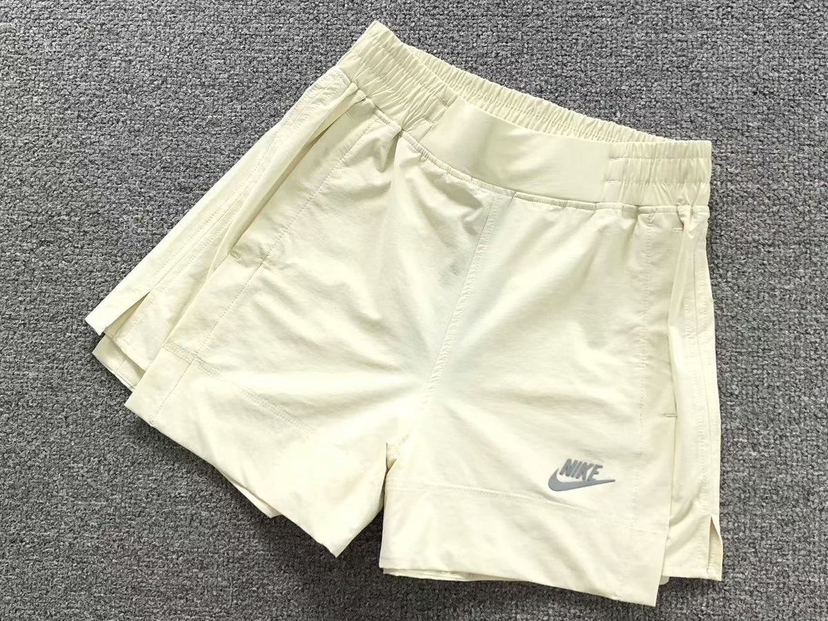 N1K Damen-Shorts