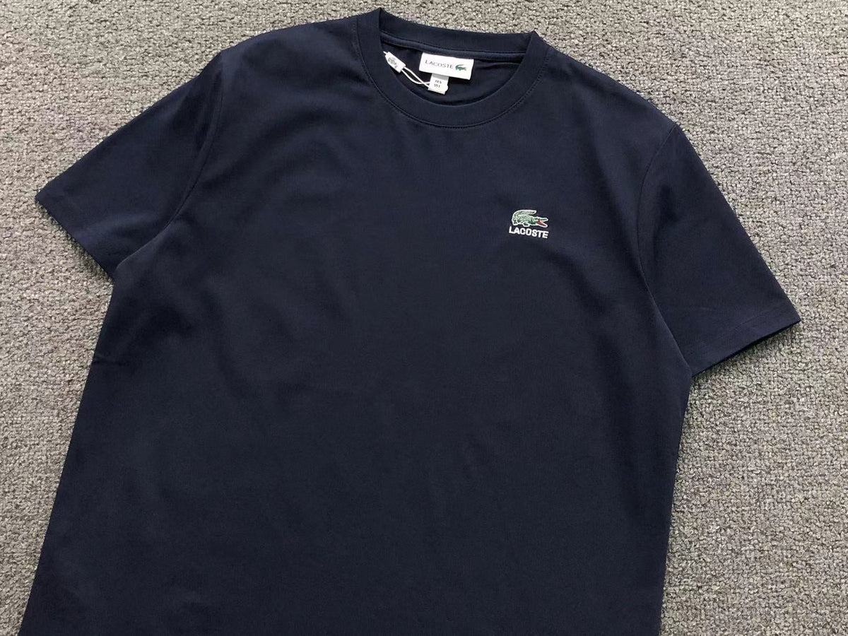 Klassisches T-Shirt