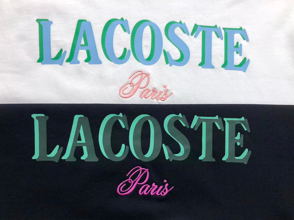 Klassisches T-Shirt