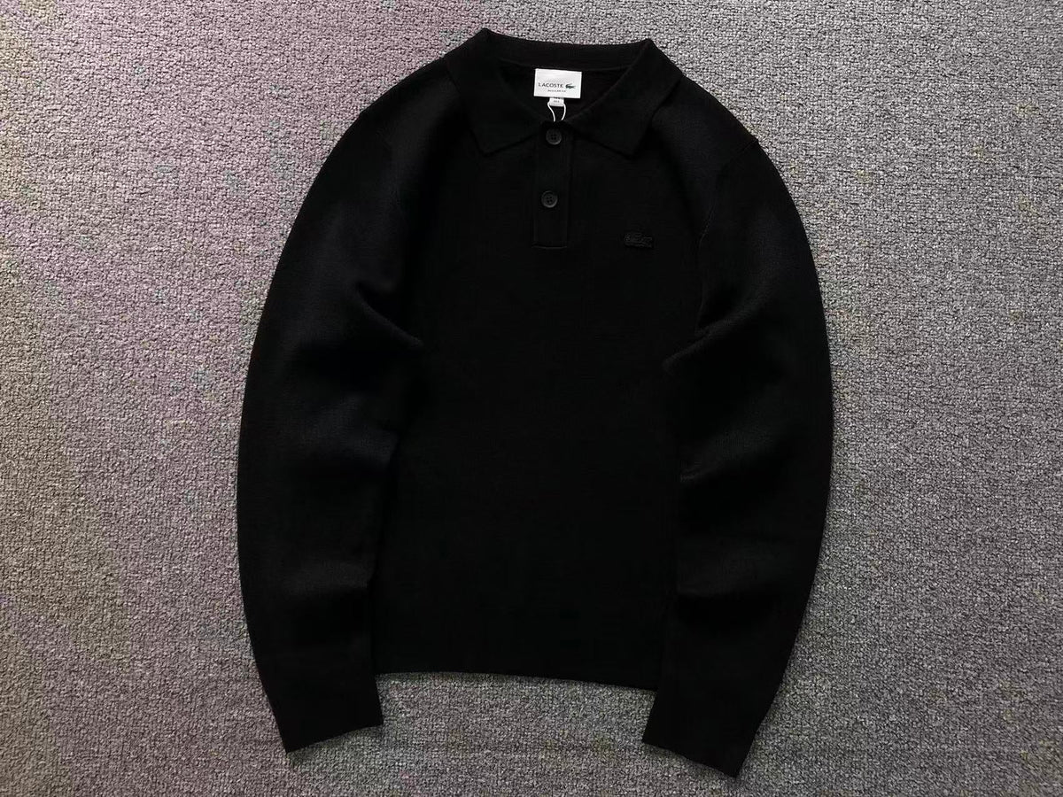 Klassischer Pullover