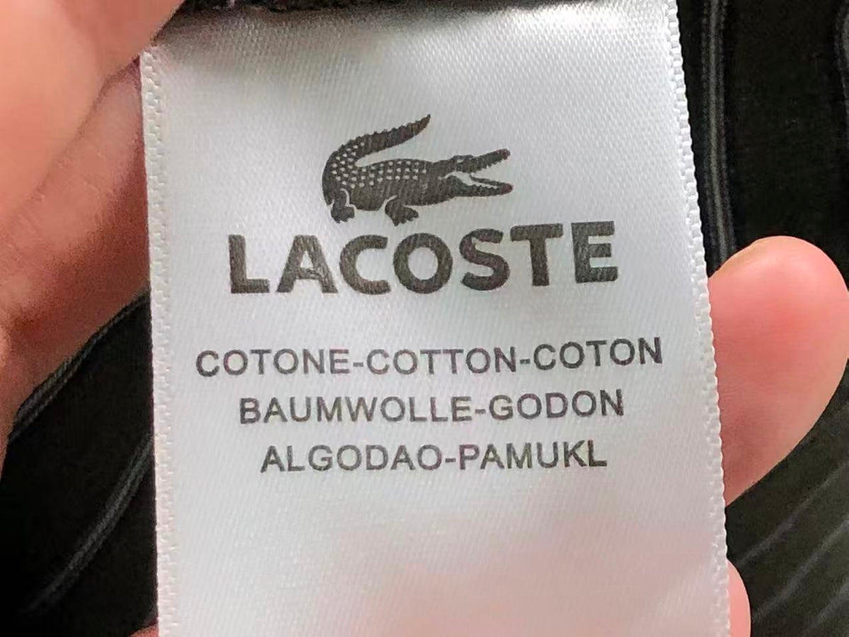Klassisches T-Shirt