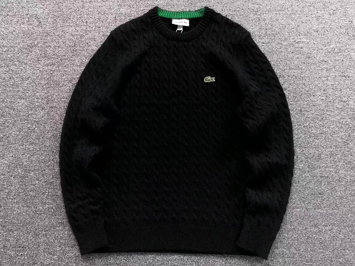 Klassischer Pullover