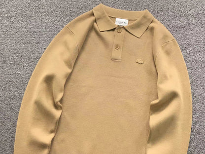 Klassischer Pullover