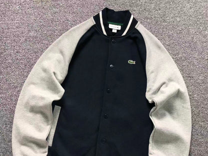Klassischer Hoodie