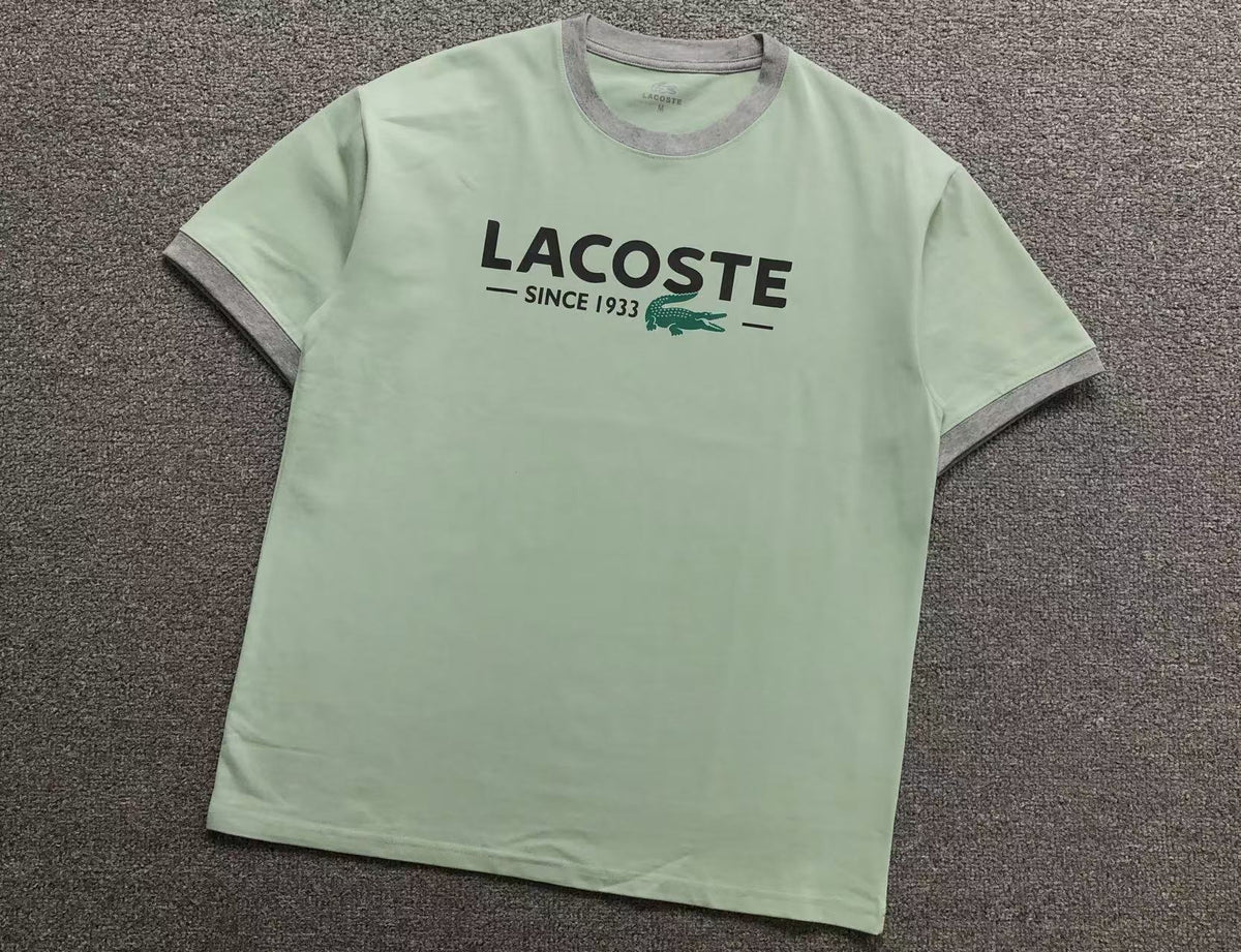 Klassisches T-Shirt