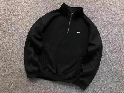N1K Kapuzenpullover