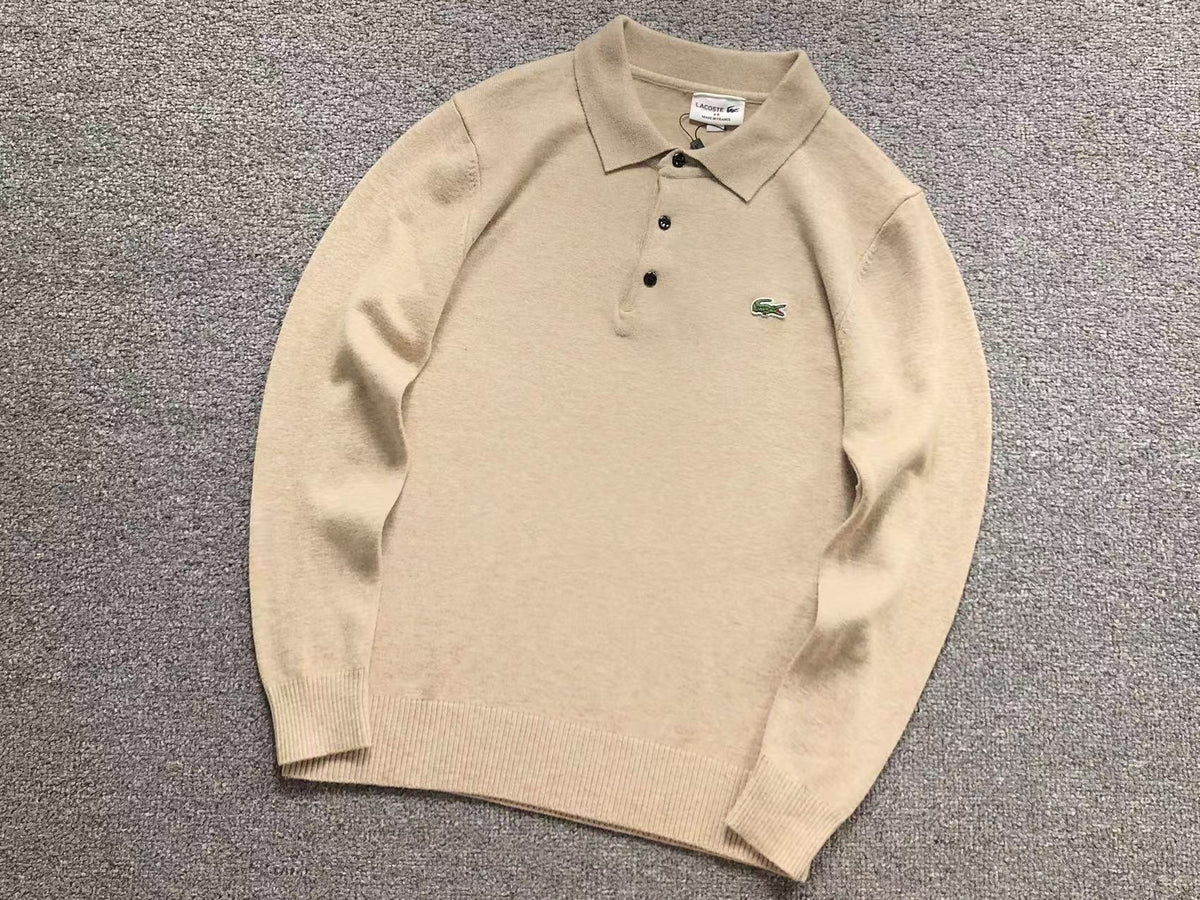 Klassischer Pullover