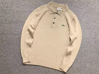 Klassischer Pullover