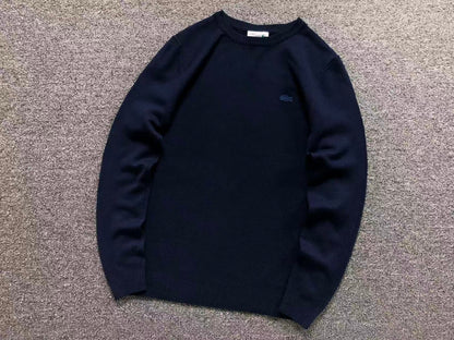 Klassischer Pullover