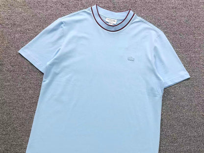Klassisches T-Shirt
