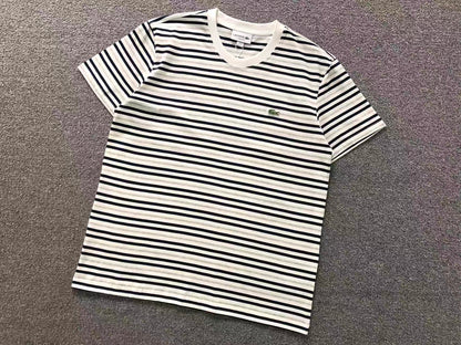 Klassisches T-Shirt