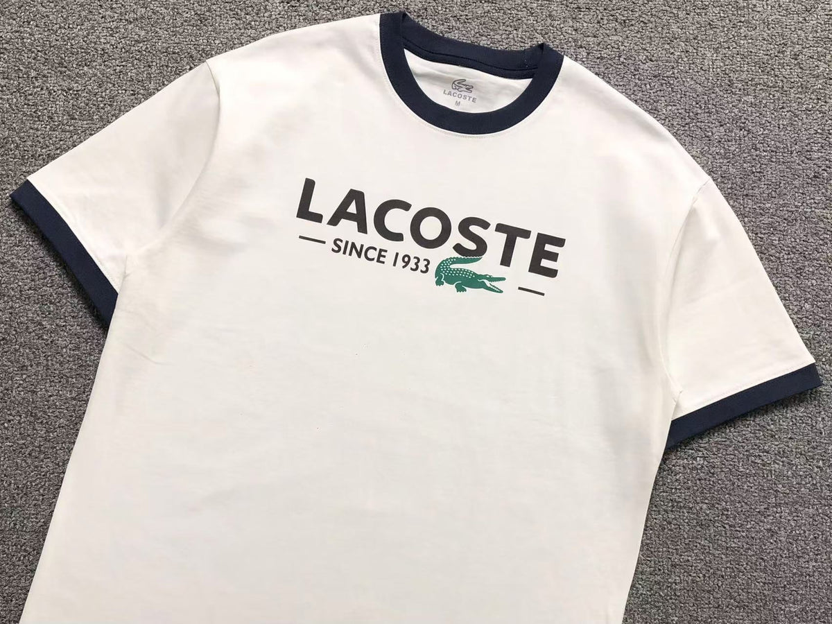 Klassisches T-Shirt