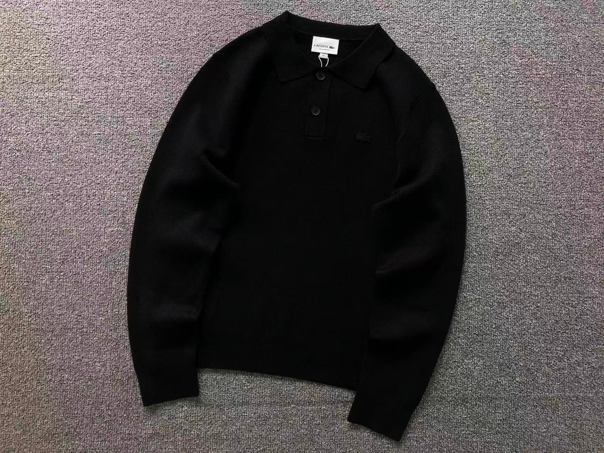 Klassischer Pullover