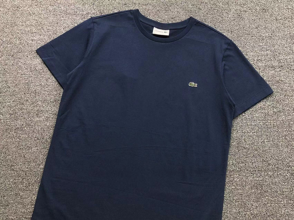 Klassisches T-Shirt
