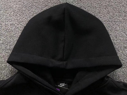 N1K Kapuzenpullover