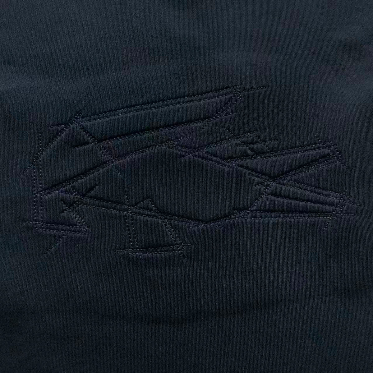 Klassischer Hoodie