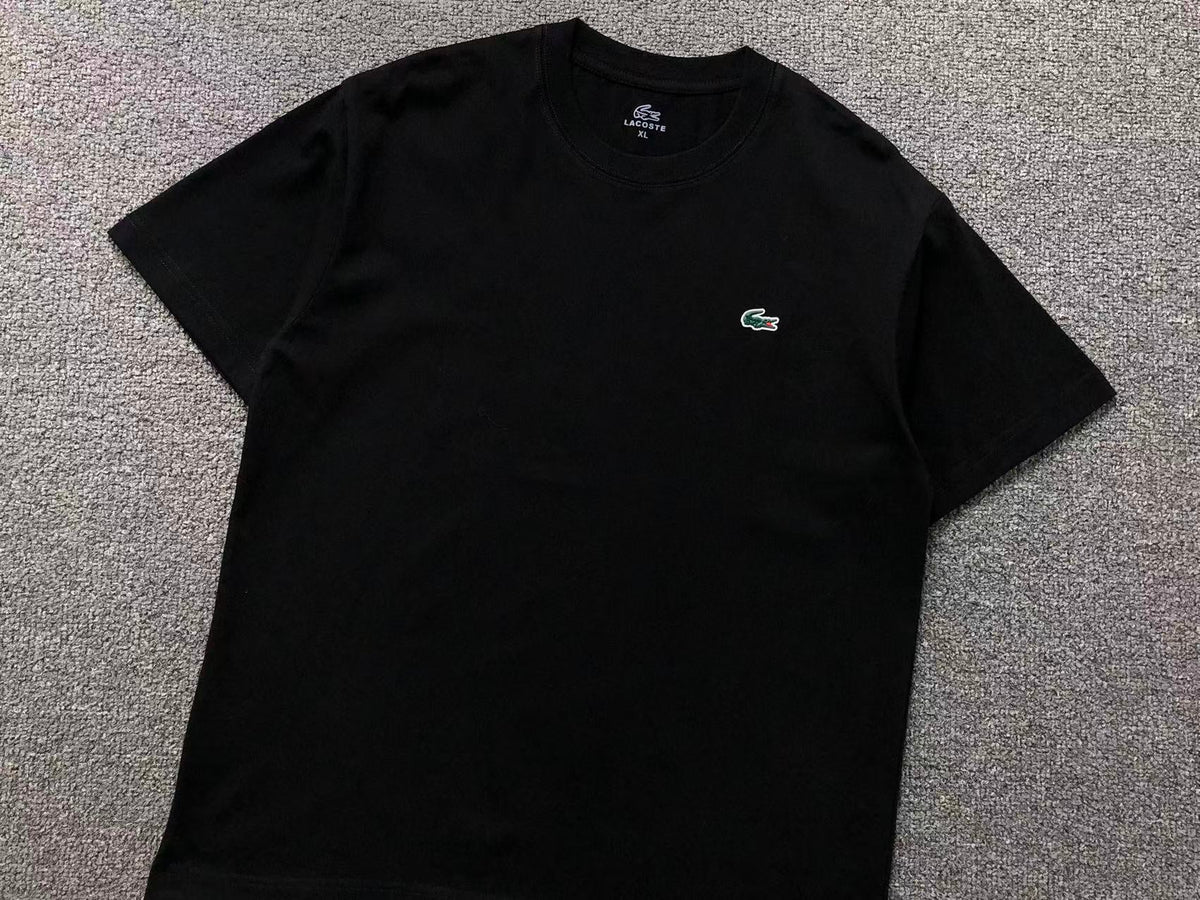 Klassisches T-Shirt