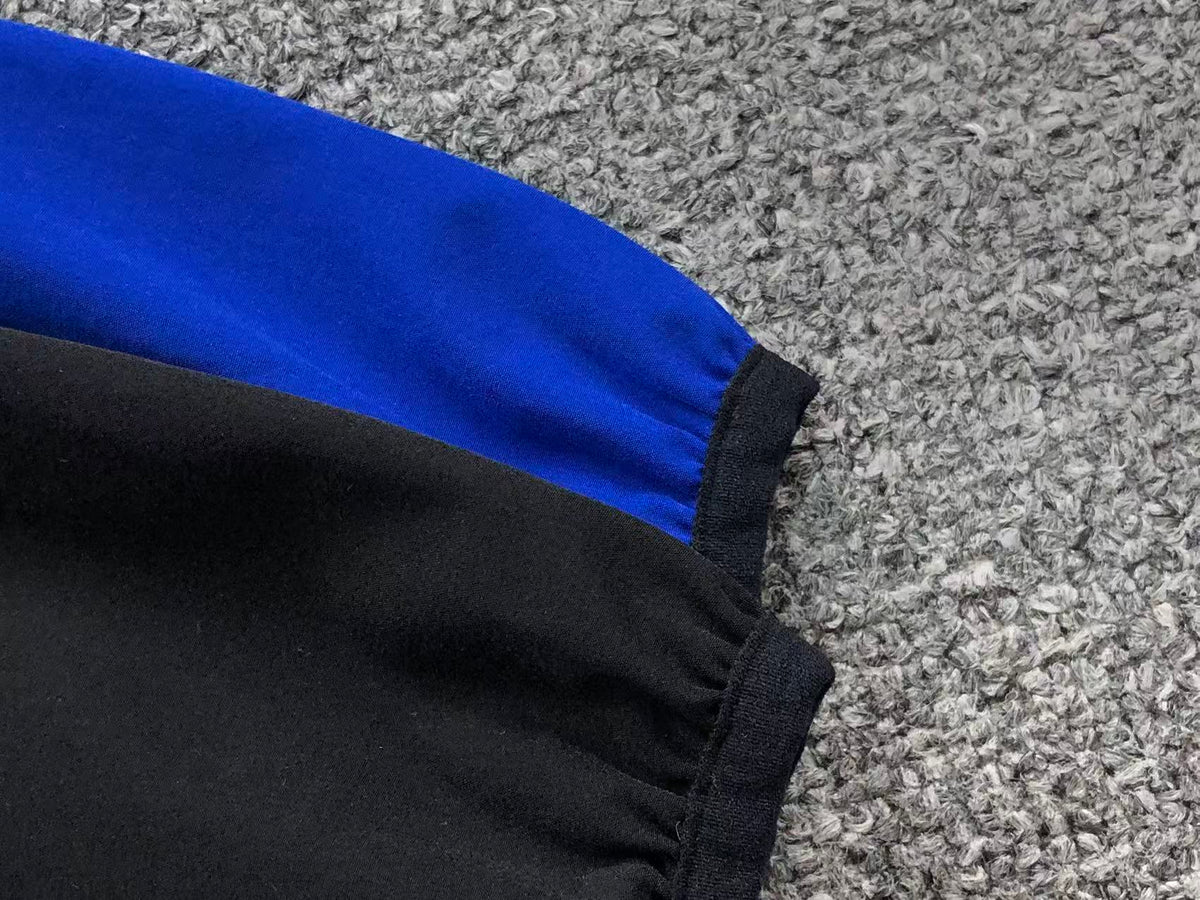 N1K Kapuzenpullover
