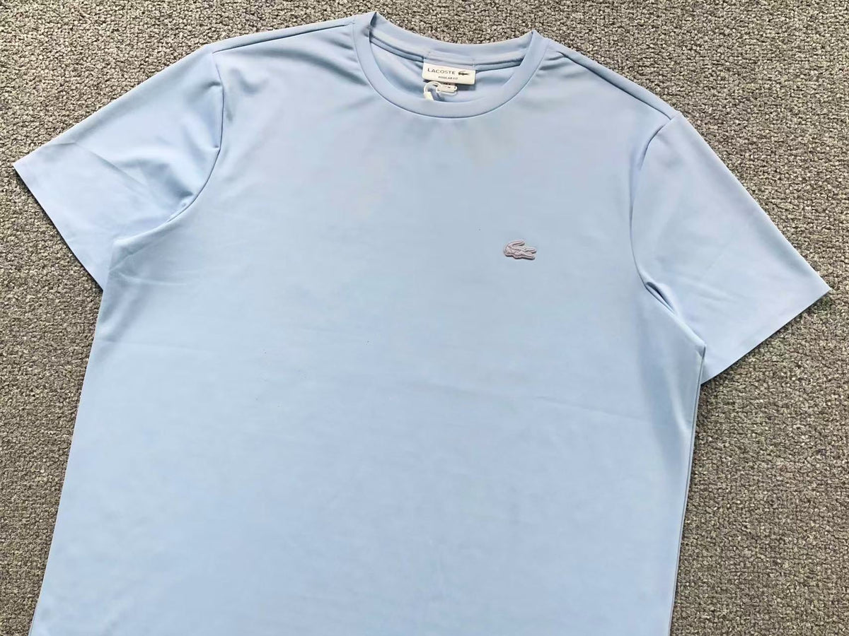 Klassisches T-Shirt