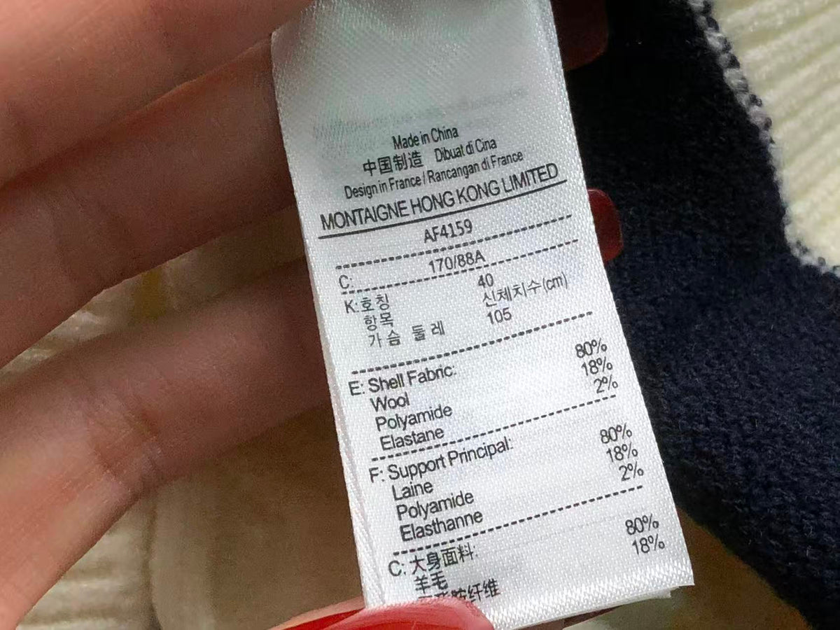 Klassischer Damenpullover