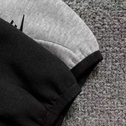 N1K Kapuzenpullover