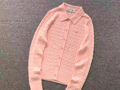Klassischer Damenpullover