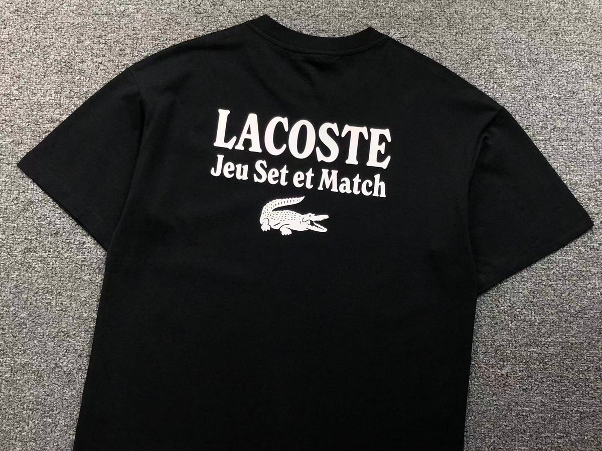 Klassisches T-Shirt