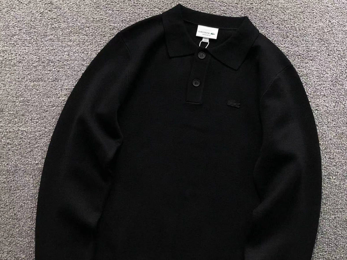Klassischer Pullover
