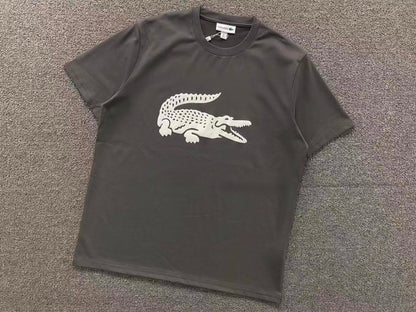 Klassisches T-Shirt