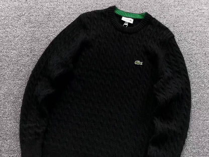 Klassischer Pullover