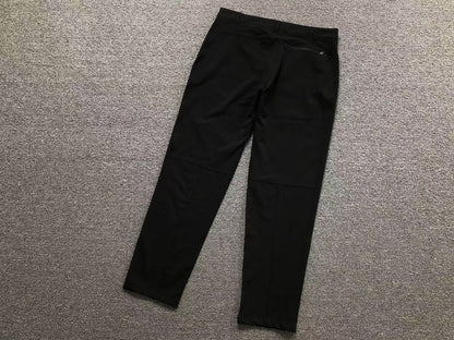 Klassische Hose