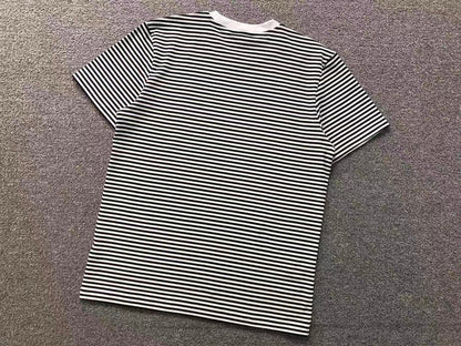 Klassisches T-Shirt