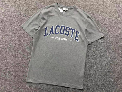 Klassisches T-Shirt