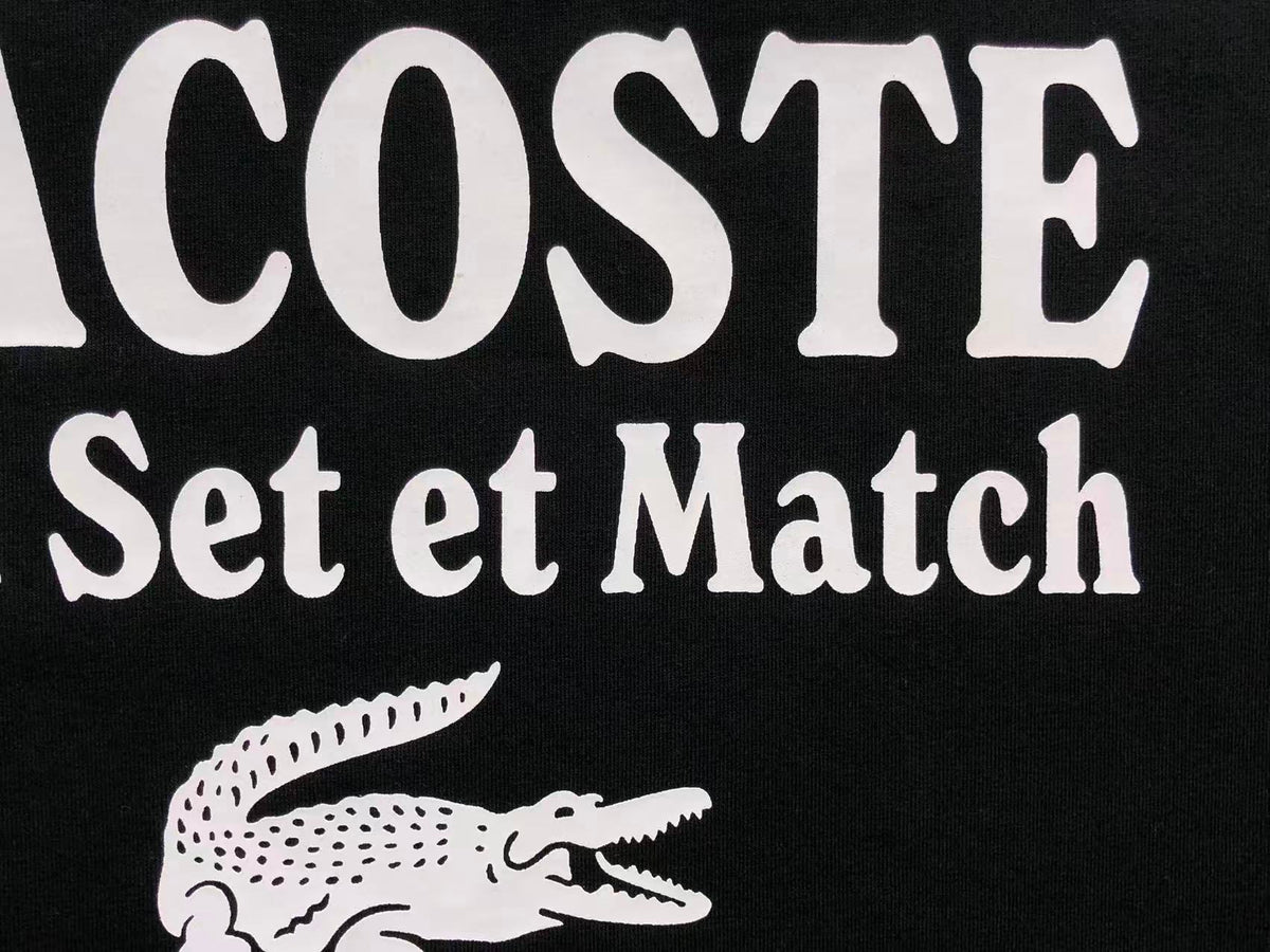 Klassisches T-Shirt