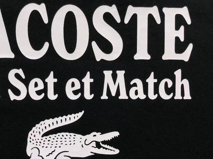 Klassisches T-Shirt