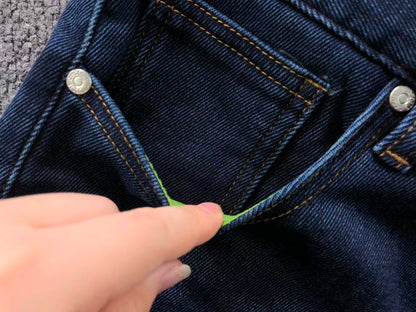 Klassische Hose